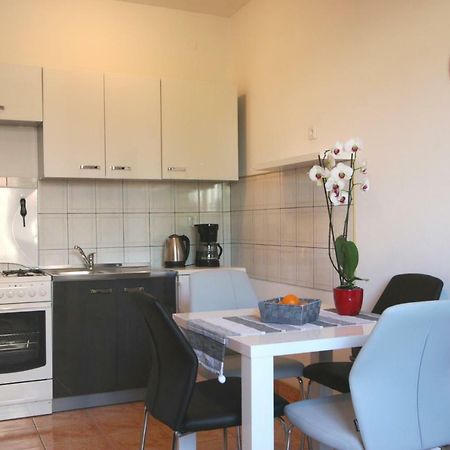 Vesna Apartment プーラ エクステリア 写真